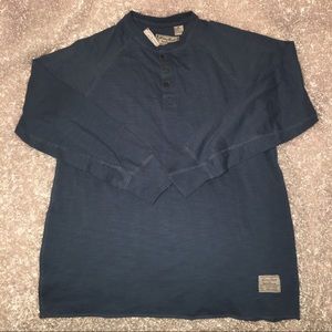 Lions Crest by English Laundry long sleeve shirt